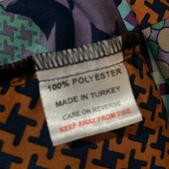 Isle By Melis Kozan Mixed Print Eclectic Artsy Boho Relaxed Tunic Button Top L - Picture 6 of 7